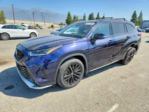 Toyota Highlander 2.4L 4 2023