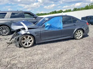 BMW M3 3.0L 6 2015