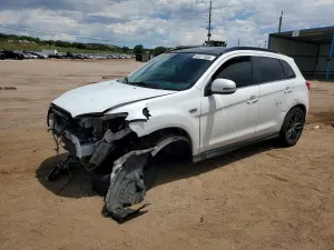 Mitsubishi Outlander 2.4L 4 2015