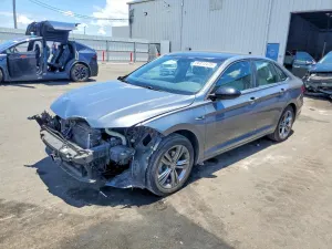 Volkswagen Jetta 1.4L 4 2019