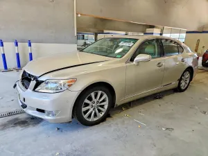 Lexus LS 4.6L 8 2011