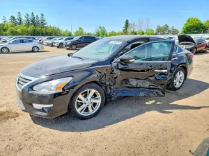 Nissan Altima 2.5L 4 2015