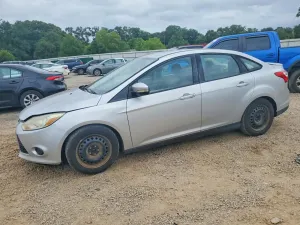 Ford Focus 2.0L 4 2014