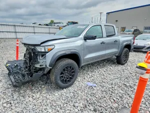 Chevrolet Colorado 2.7L 4 2024