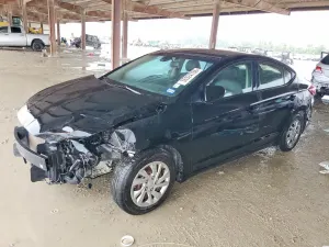 Hyundai Elantra 2.0L 4 2020