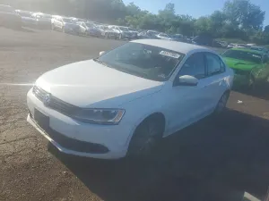 Volkswagen Jetta 1.8L 4 2014