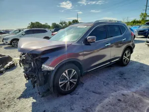 Nissan Rogue 2.5L 4 2017