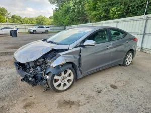 Hyundai Elantra 1.8L 4 2012
