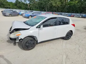 Nissan Versa 1.8L 4 2011