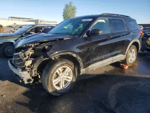Ford Explorer 2.3L 4 2023