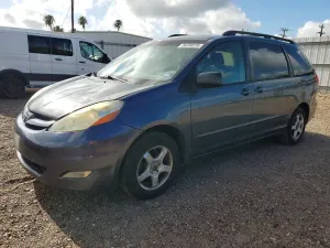 Toyota Sienna 3.5L 6 2009