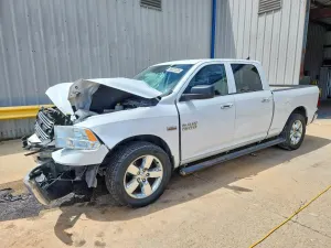 RAM 1500 5.7L 8 2014