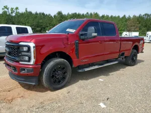 Ford F-350 6.7L 8 2025