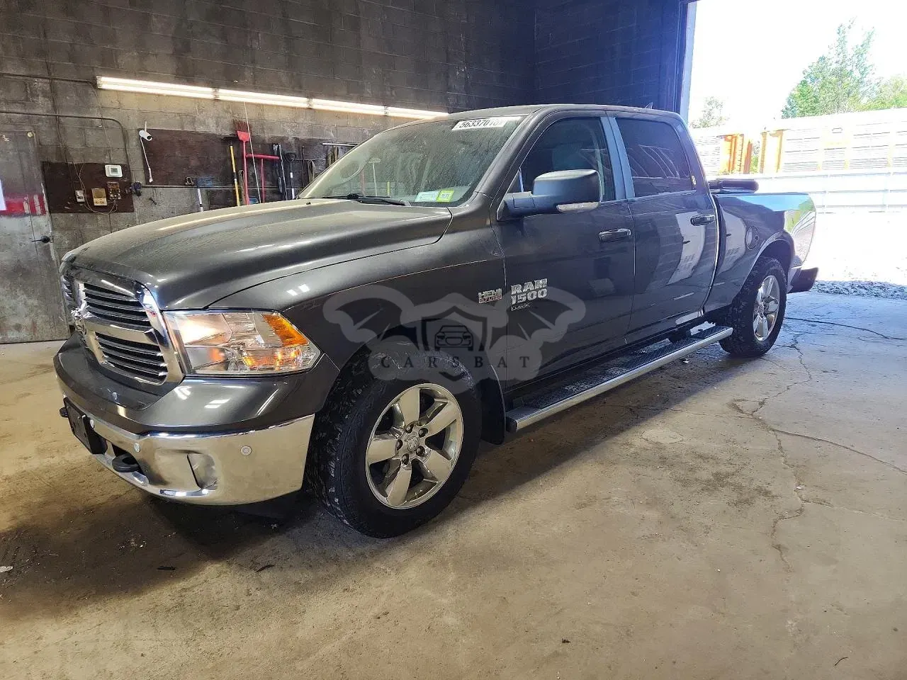 RAM 1500 5.7L 8 2019