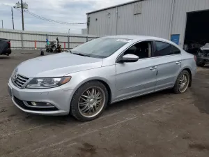 Volkswagen Passat CC 2.0L 4 2013