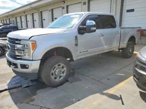 Ford F-250 6.7L 8 2017