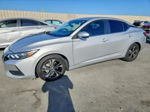Nissan Sentra 2.0L 4 2023