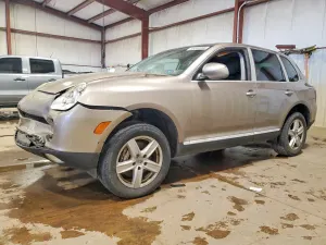 Porsche Cayenne 4.5L 8 2004