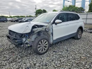 Volkswagen Tiguan 2.0L 4 2020
