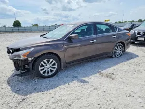 Nissan Altima 2.5L 4 2015