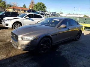 Jaguar XE 2.0L 4 2017