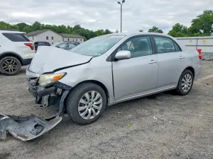 Toyota Corolla 1.8L 4 2012