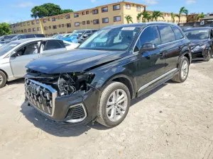 Audi Q7 2.0L 4 2025
