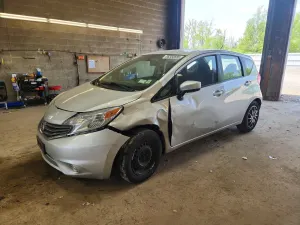 Nissan Versa 1.6L 4 2015