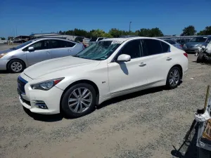Infiniti Q50 3.0L 6 2016