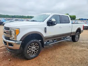 Ford F-250 6.7L 8 2017