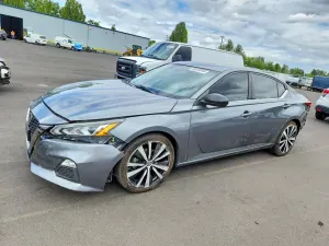 Nissan Altima 2.5L 4 2020