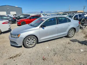 Volkswagen Jetta 1.8L 4 2015