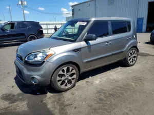 Kia Soul 2.0L 4 2013
