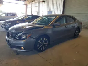 Nissan Altima 2.5L 4 2017