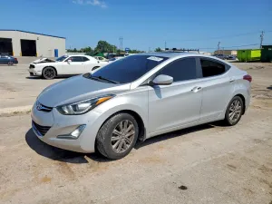 Hyundai Elantra 1.8L 4 2015