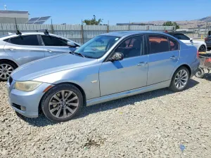 BMW 3 Series 3.0L 6 2011