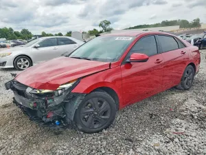 Hyundai Elantra 2.0L 4 2021