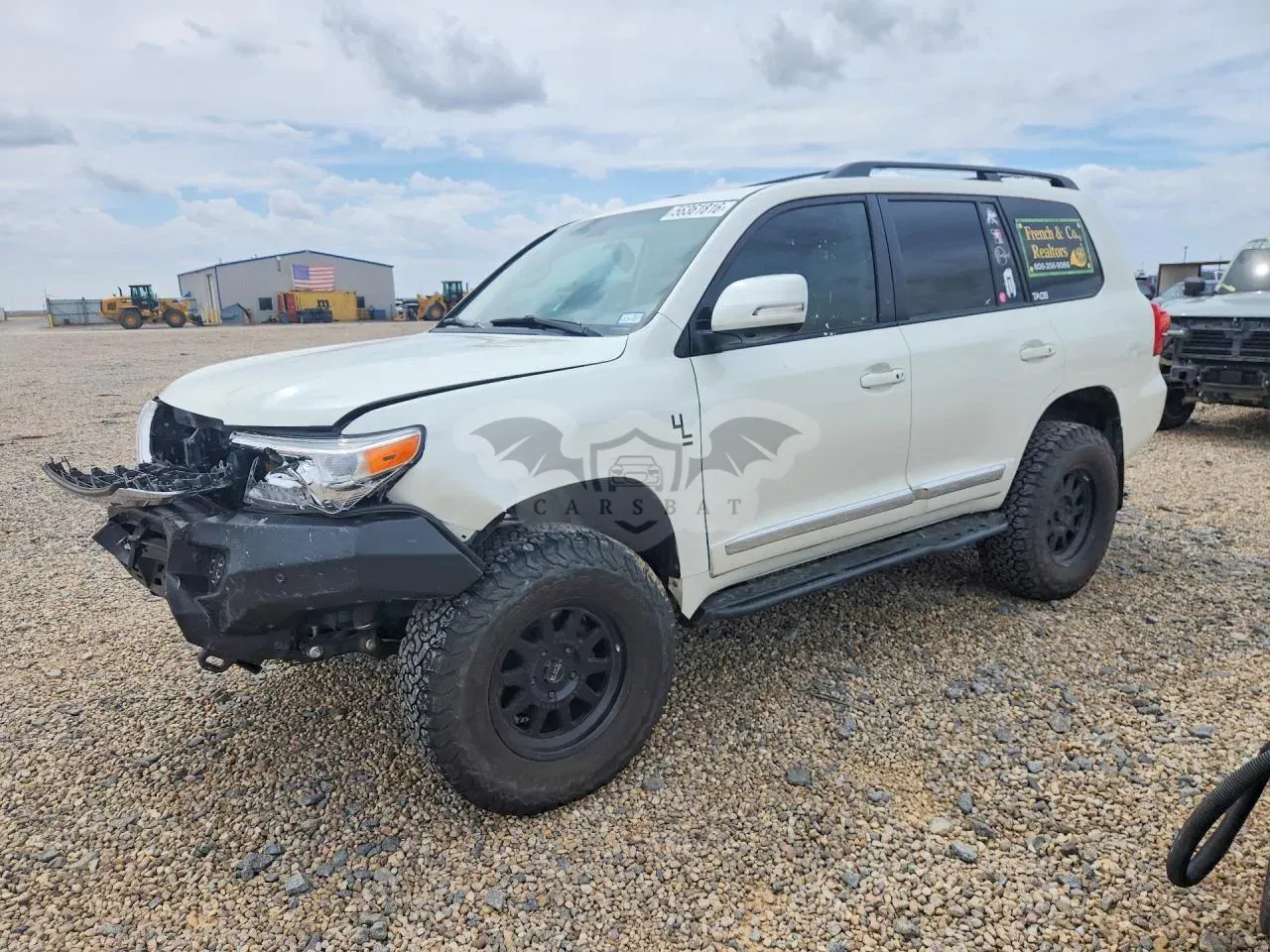 Toyota Land Cruiser 5.7L 8 2015