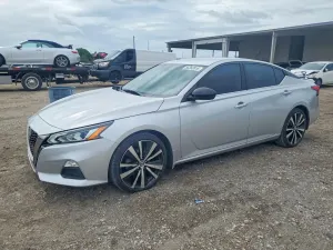 Nissan Altima 2.5L 4 2019