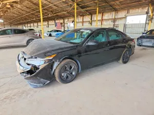 Hyundai Elantra 2.0L 4 2023