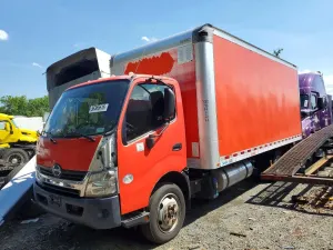 Hino Motors 195 5.1L 4 2017