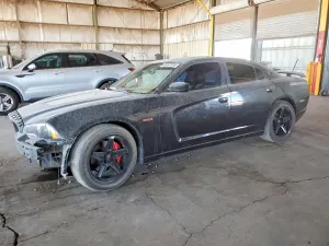 Dodge Charger 5.7L 8 2012
