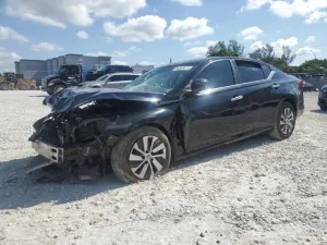 Nissan Altima S 2.5L 4 2019