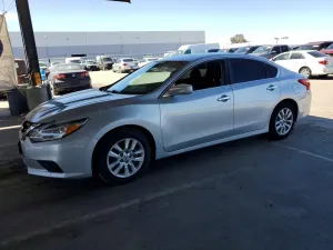 Nissan Altima 2.5L 4 2017