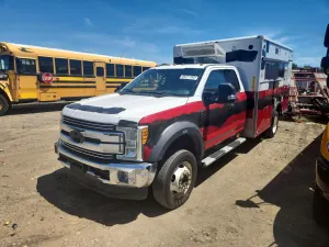 Ford F550 6.7L 8 2017