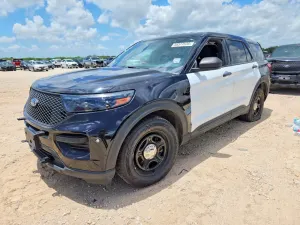 Ford Explorer 3.3L 6 2022