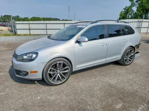 Volkswagen Jetta 2.0L 4 2012