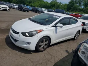 Hyundai Elantra 1.8L 4 2013