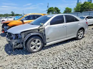 Toyota Camry 2.5L 4 2010