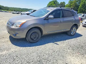 Nissan Rogue 2.5L 4 2013